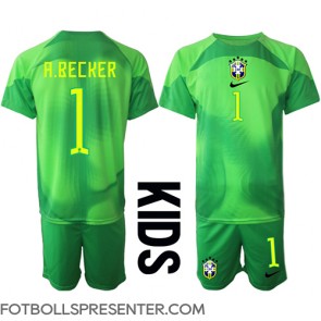 Brasilien Alisson Becker #1 Målvakt Bortatröja Barn VM 2022 Kortärmad (+ korta byxor)